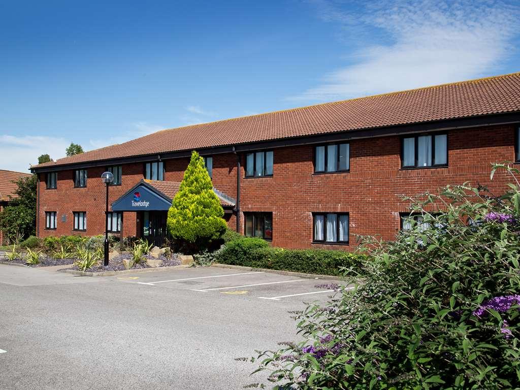 Travelodge Littlehampton Rustington Экстерьер фото