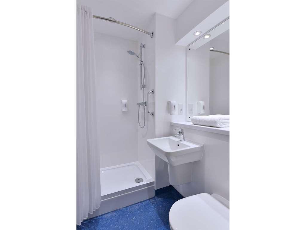 Travelodge Littlehampton Rustington Номер фото