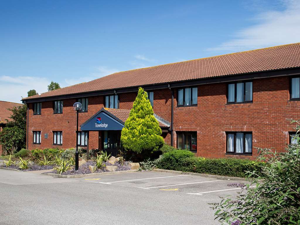 Travelodge Littlehampton Rustington Экстерьер фото