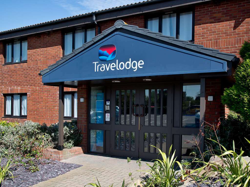 Travelodge Littlehampton Rustington Экстерьер фото